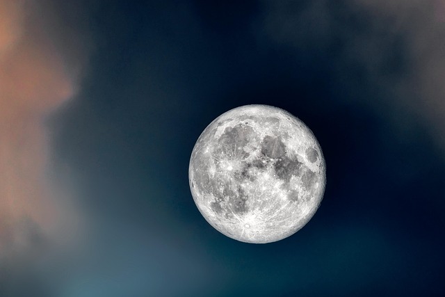 moon photo