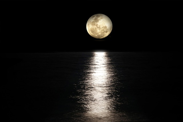 moon photo