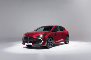 New Renault Clio revealed